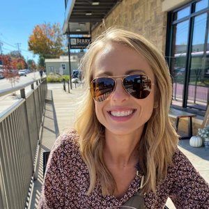 Meet your Posher, Jillian